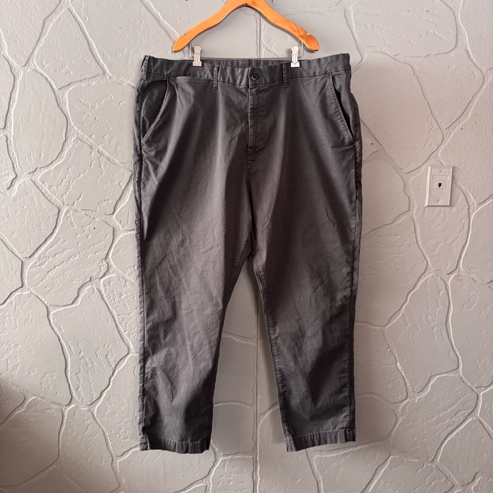 American Eagle Flex Chino Pants Men’s 44x32 Gray Stretch Casual Pants